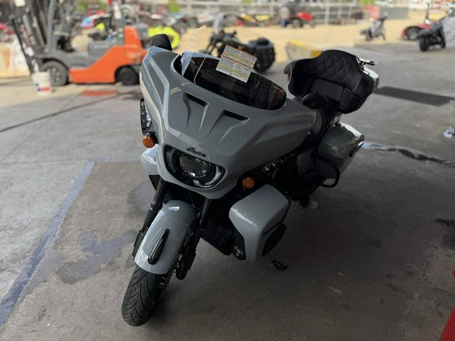 2025 Indian Motorcycle® Roadmaster® PowerPlus Dark Horse® Storm Gray