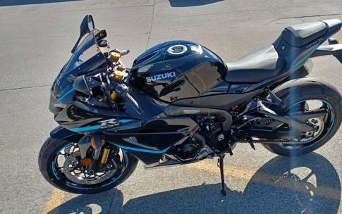 2024 Suzuki GSX-R 1000