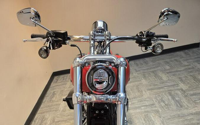 2026 Harley-Davidson® Breakout® Blood Orange Chrome Trim FXBR