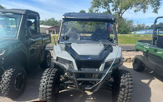 2023 Polaris GENERAL XP 1000 Premium
