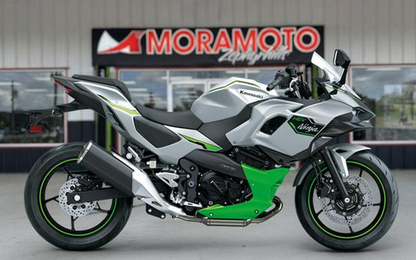 2024 Kawasaki Ninja 7 Hybrid First Look [12 Fast Facts; 40 Pics]