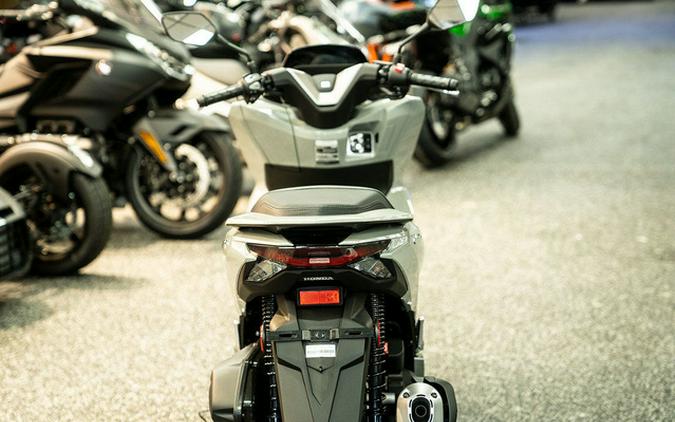 2025 Honda PCX
