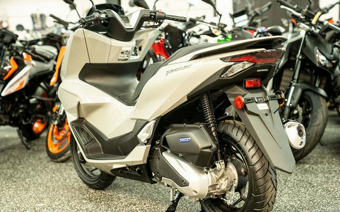 2025 Honda PCX