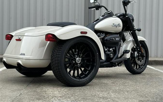 2023 Harley-Davidson Freewheeler