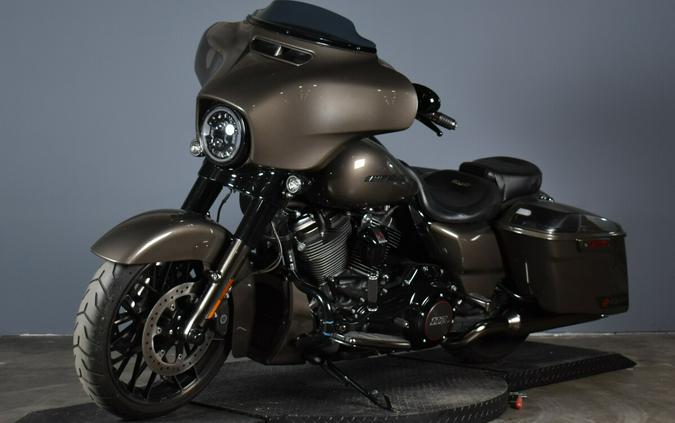 2021 Harley-Davidson CVO Street Glide