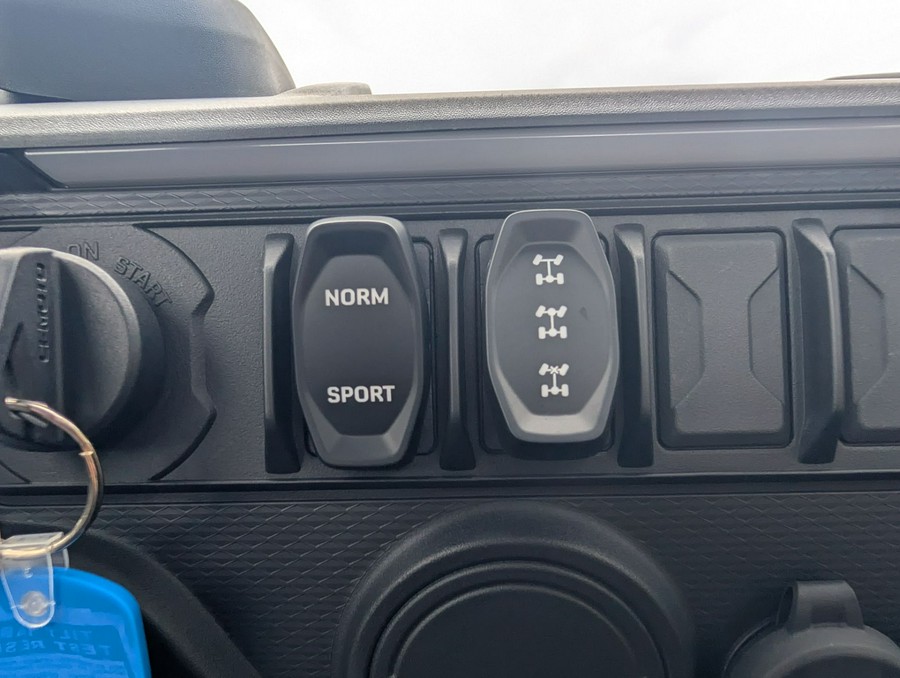 2025 CFMOTO ZForce 800 Trail