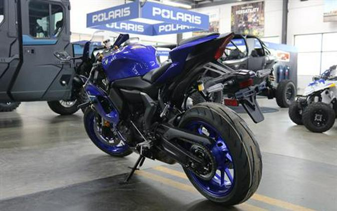 2025 Yamaha YZF-R7