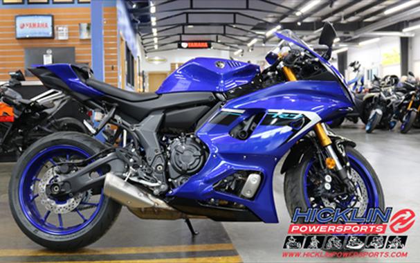 2025 Yamaha YZF-R7