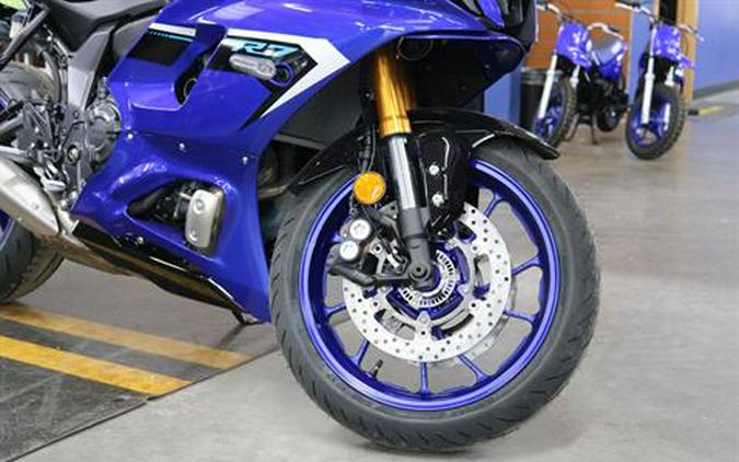 2025 Yamaha YZF-R7