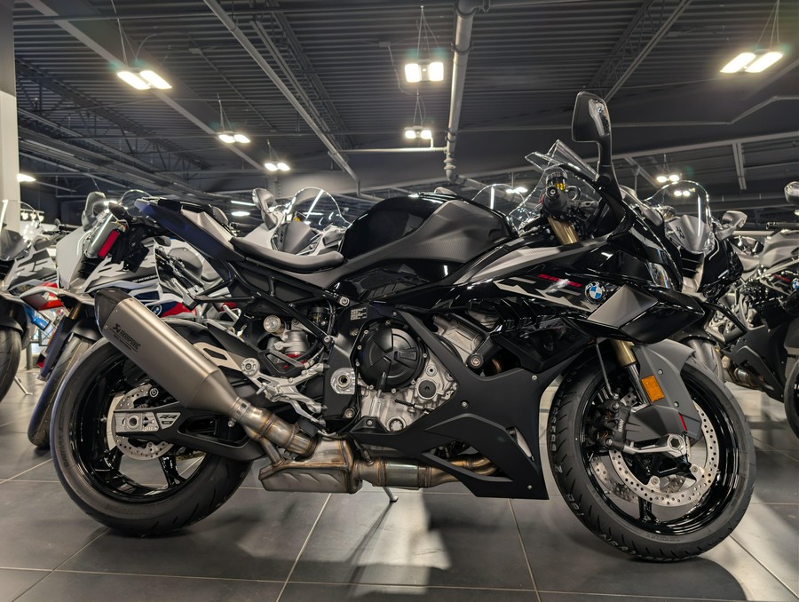 2026 BMW S 1000 RR