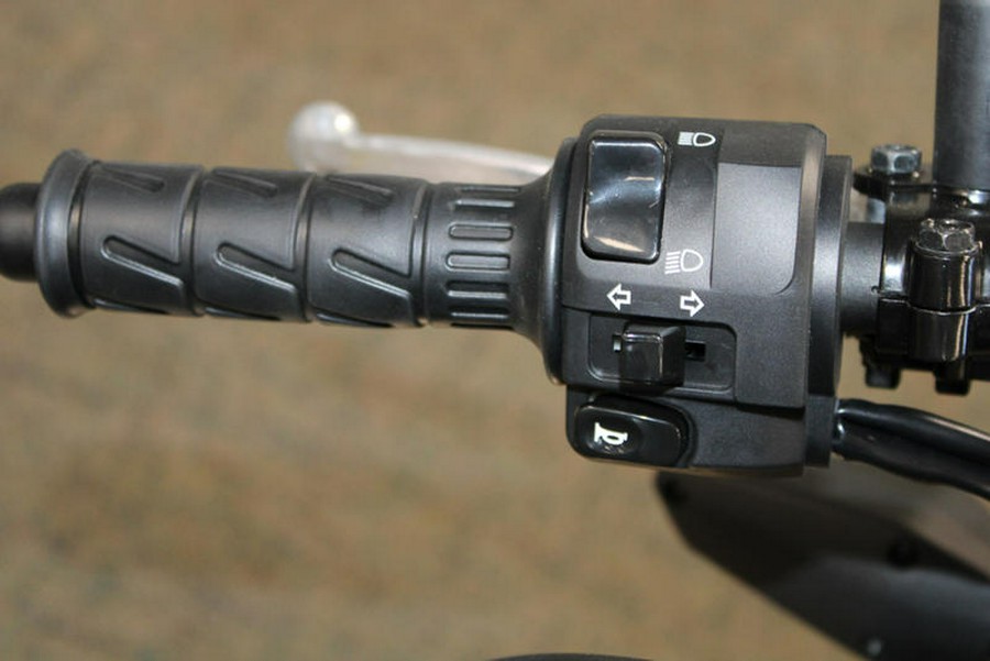 2025 Kawasaki Z125 PRO