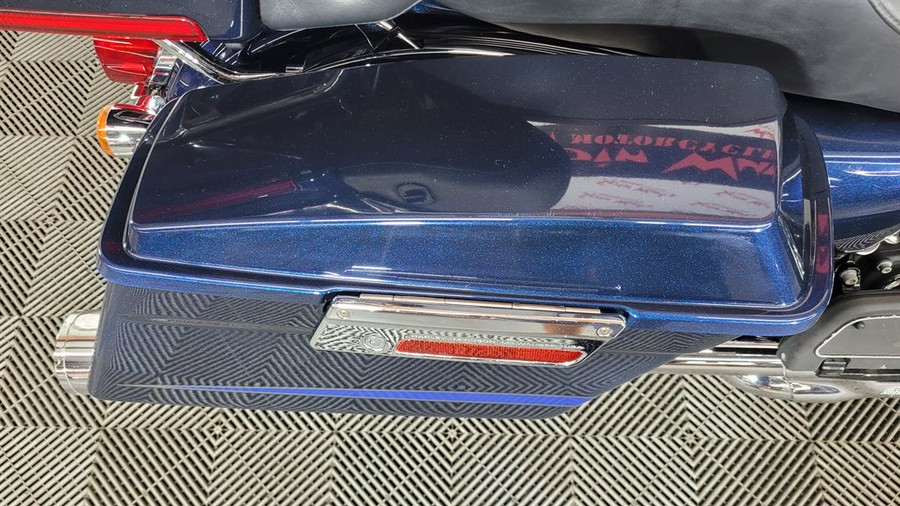 2012 Harley Davidson Road Glide Ultra FLT