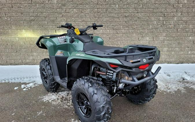 2024 Can-Am Outlander Pro XU HD7