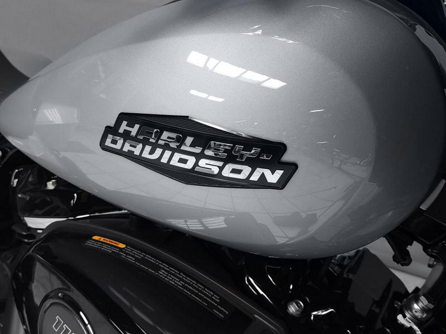 2025 Harley-Davidson® FLHX - Street Glide®