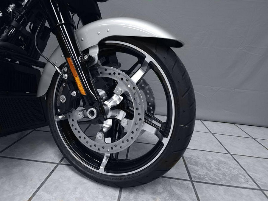 2025 Harley-Davidson® FLHX - Street Glide®