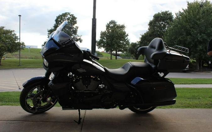 2025 Harley-Davidson® FLHXU - Street Glide® Ultra