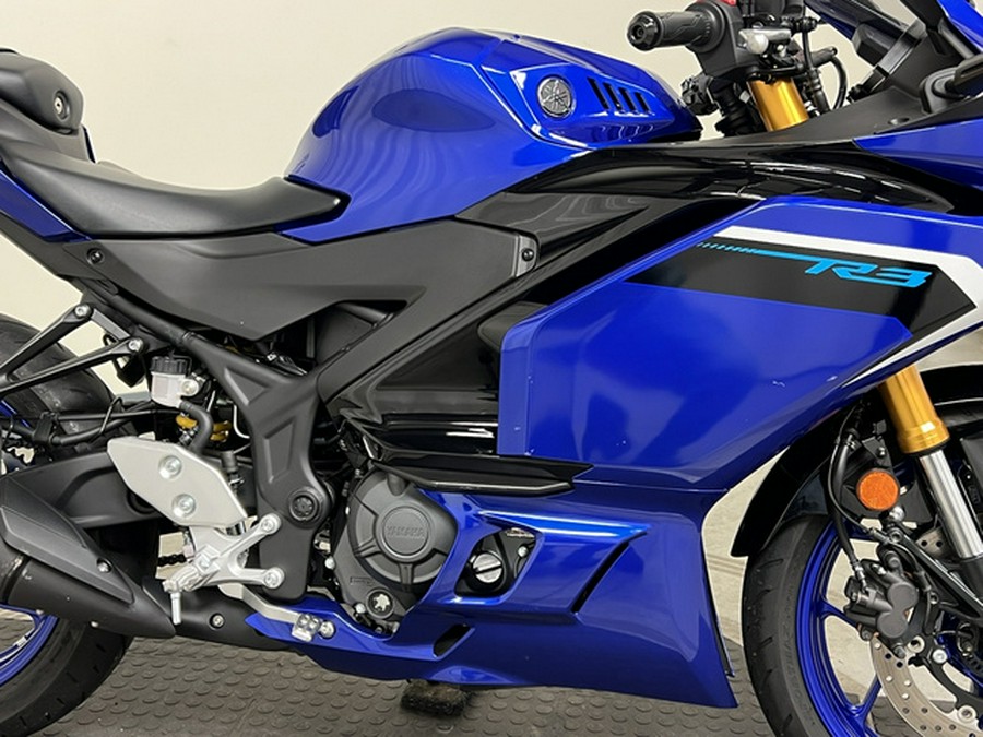 2025 Yamaha YZF R3 ABS