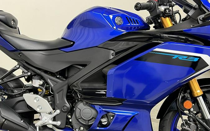 2025 Yamaha YZF R3 ABS