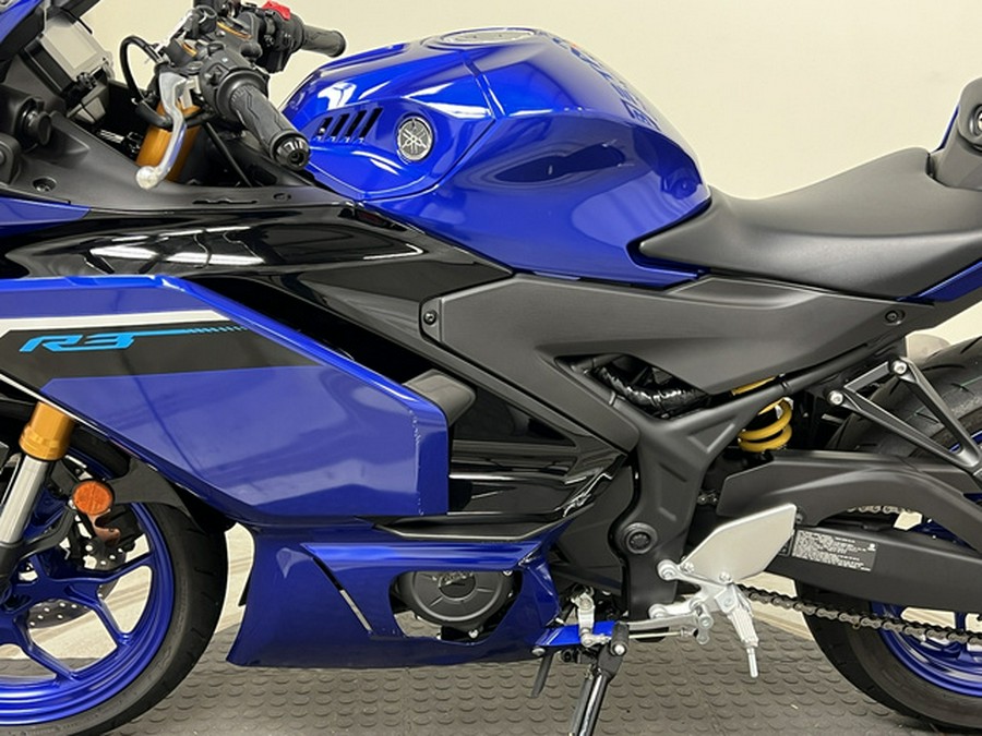 2025 Yamaha YZF R3 ABS