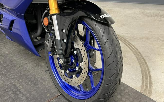 2025 Yamaha YZF R3 ABS