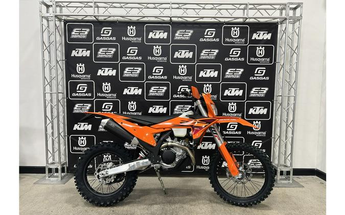 2026 KTM 450 XCF-W