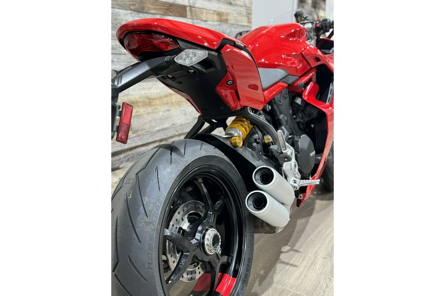 2023 Ducati SuperSport 950 S