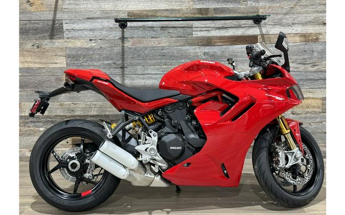 2023 Ducati SuperSport 950 S