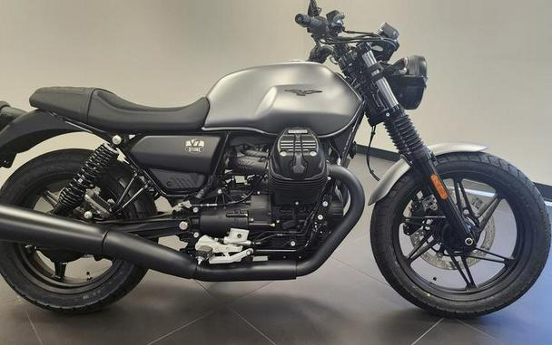 2023 Moto Guzzi V7 Stone Special Edition First Look