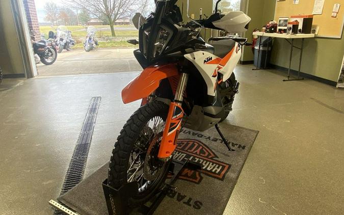 2024 KTM 890 Adventure R