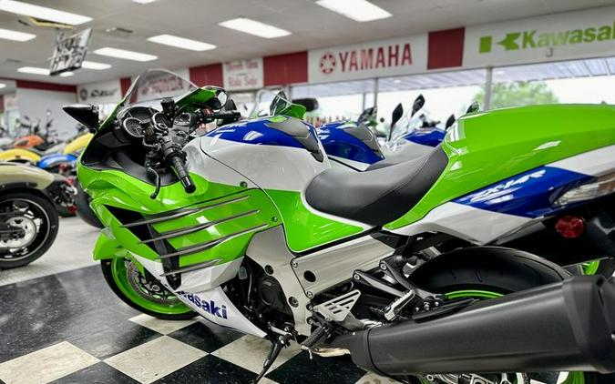 2024 Kawasaki Ninja® ZX™-14R 40th Anniversary Edition ABS