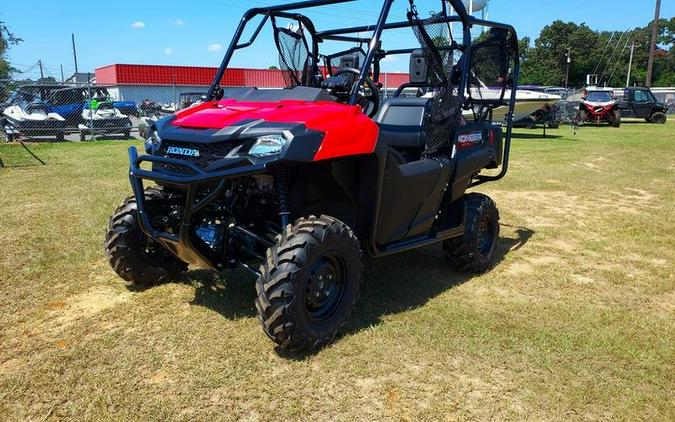 2025 Honda® Pioneer 700-4