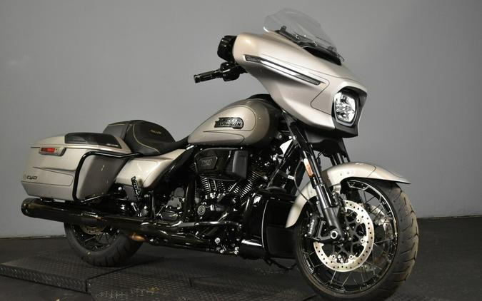 2023 Harley-Davidson CVO Street Glide