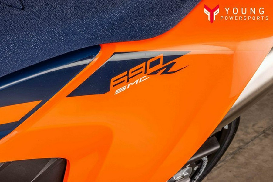 2026 KTM SMC 690 R