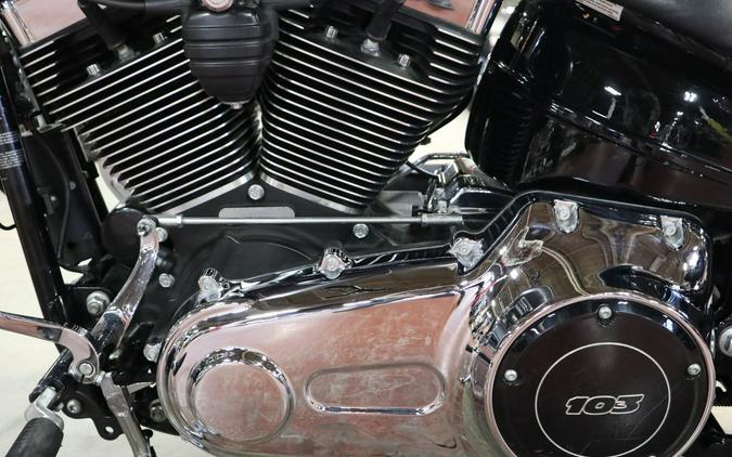 2016 Harley-Davidson Breakout®