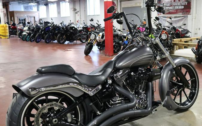 2016 Harley-Davidson Breakout®