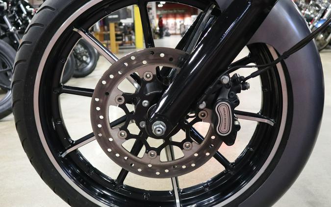 2016 Harley-Davidson Breakout®