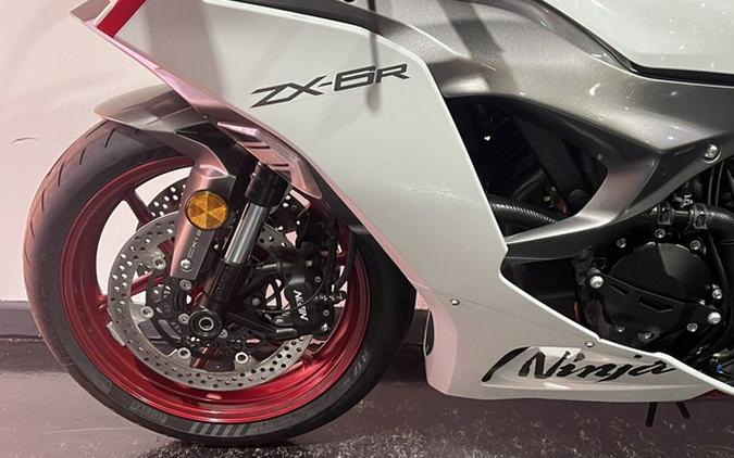 2025 Kawasaki Ninja ZX-6R ABS ABS KRT Edition