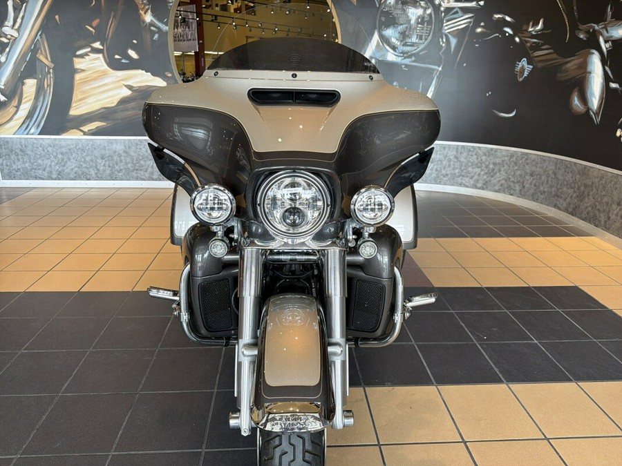 FLHTCUTG 2023 Tri Glide® Ultra