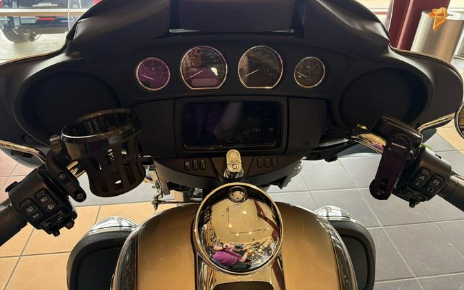 FLHTCUTG 2023 Tri Glide® Ultra