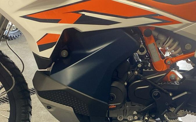 2024 KTM 890 Adventure R