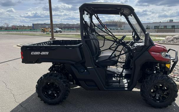 2024 Can-Am™ Defender DPS HD10