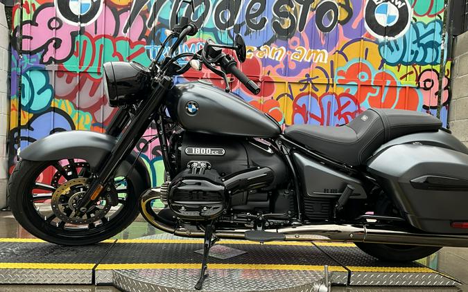 2024 BMW R18 R OCTANE