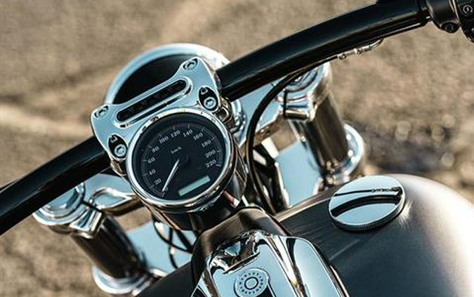 2017 Harley-Davidson Breakout®