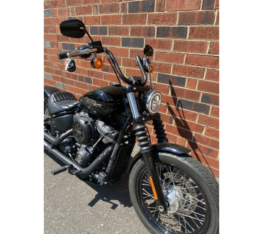 FXBB 2018 Street Bob