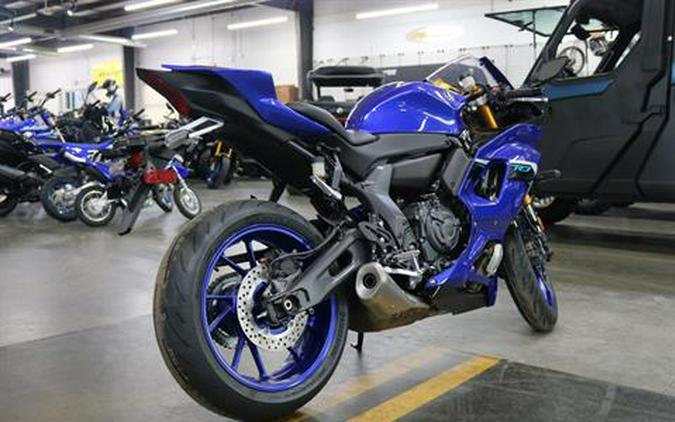 2025 Yamaha YZF-R7