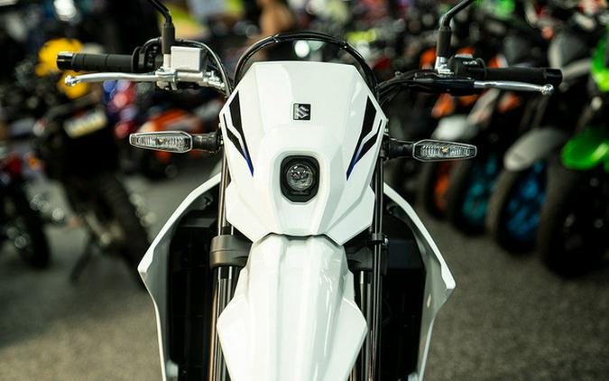 2025 Suzuki DR-Z 4SM