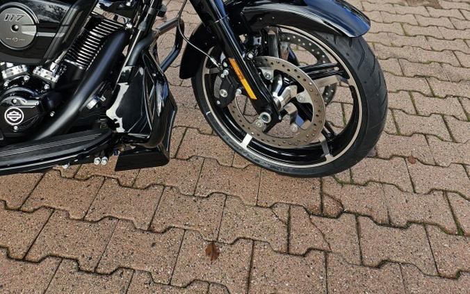 FLTRX 2026 Road Glide®