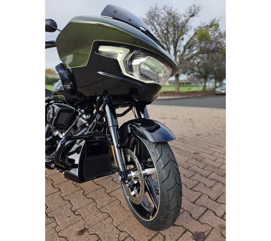 FLTRX 2026 Road Glide®