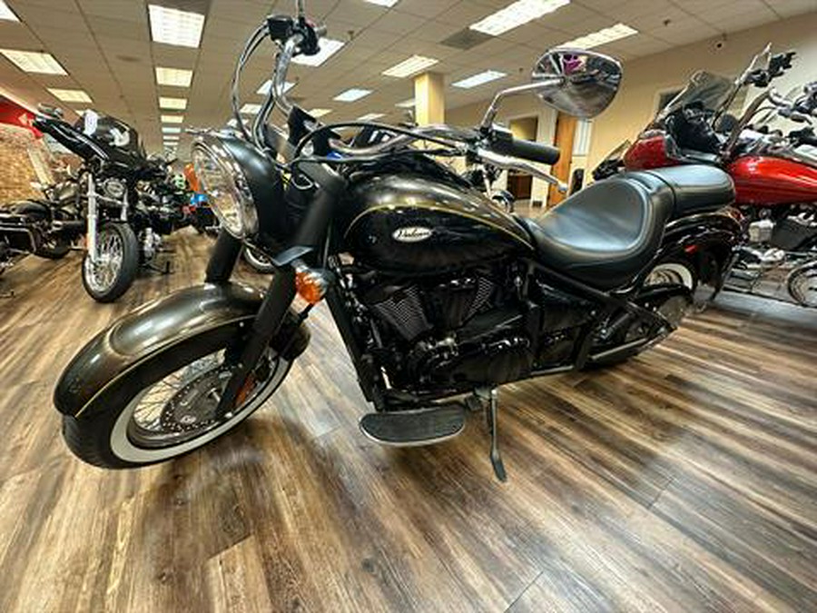 2023 Kawasaki Vulcan 900 Classic