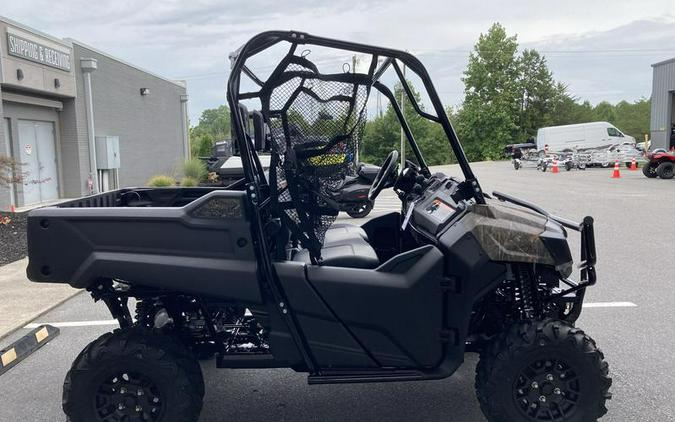 2024 Honda® Pioneer 700 Forest